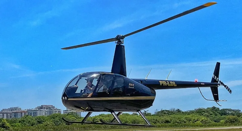 Robinson R-44